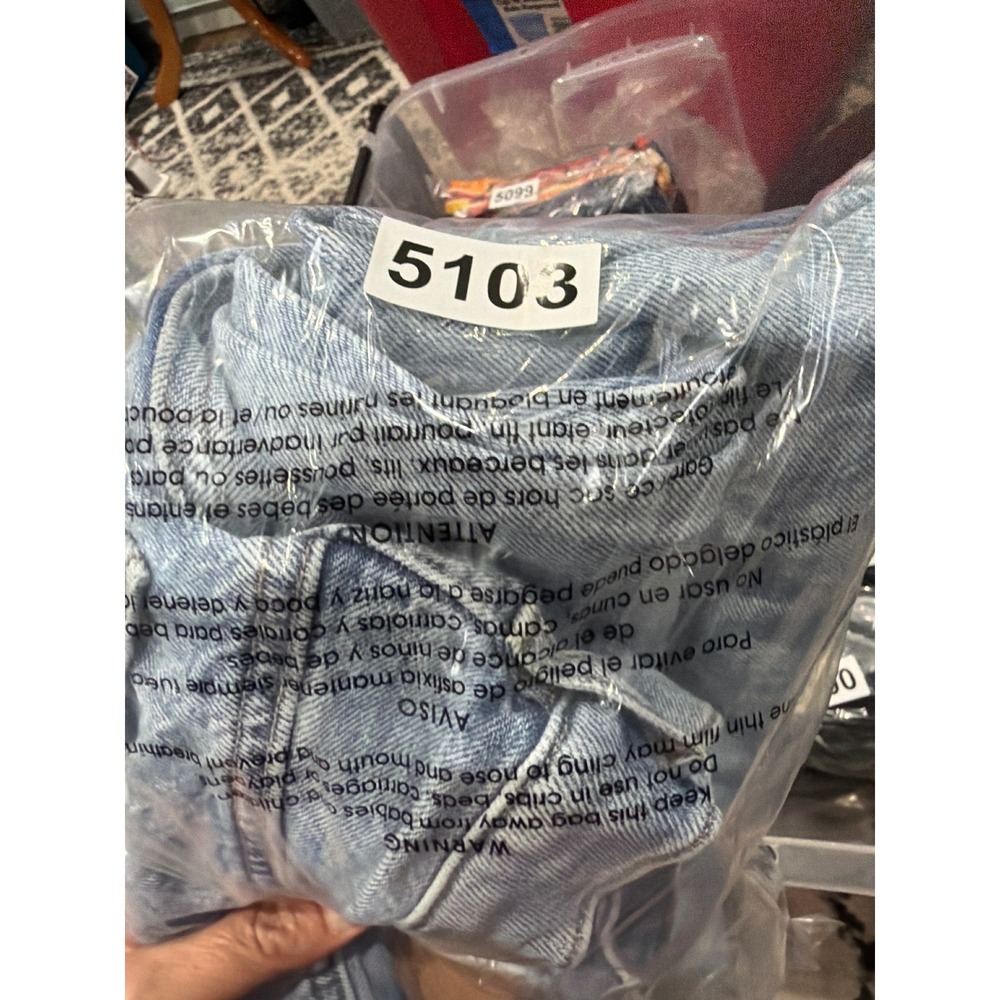 American Eagle Baggy Jean Womens 4 Light Wash High Rise Distressed Skater grunge - Picture 12 of 12
